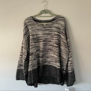 Gray wide sleeve sweater